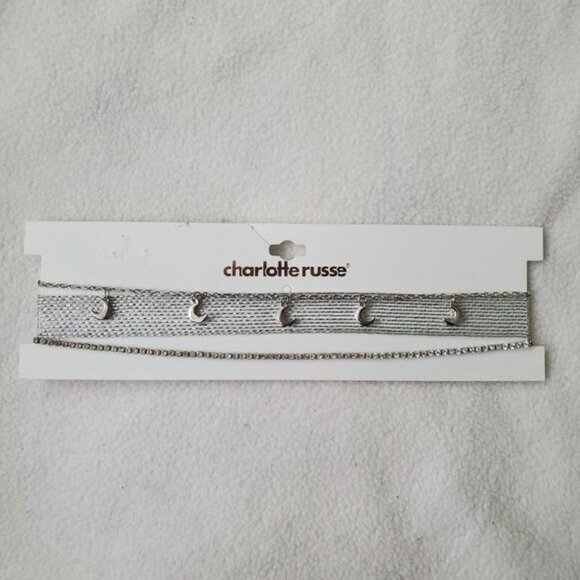 Charlotte Russe necklace silver color metal and fabric materials - Picture 2 of 7